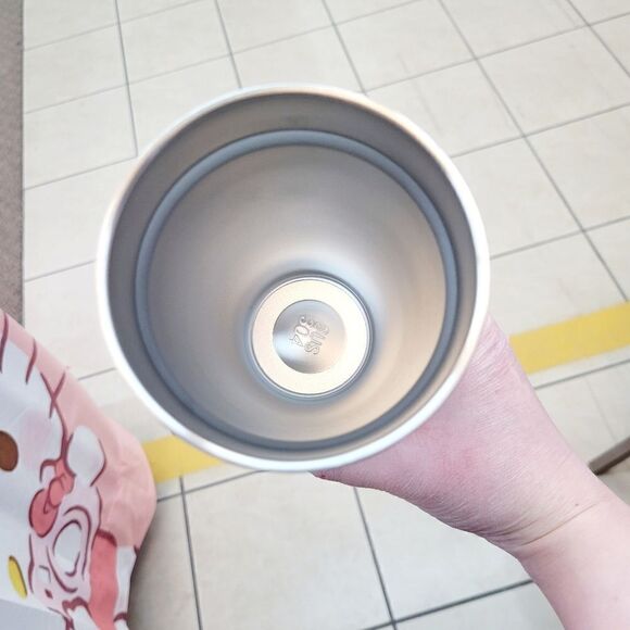 Brand New Sanrio Hello Kitty 600ml Thermal Cup #1 - Picture 5 of 8